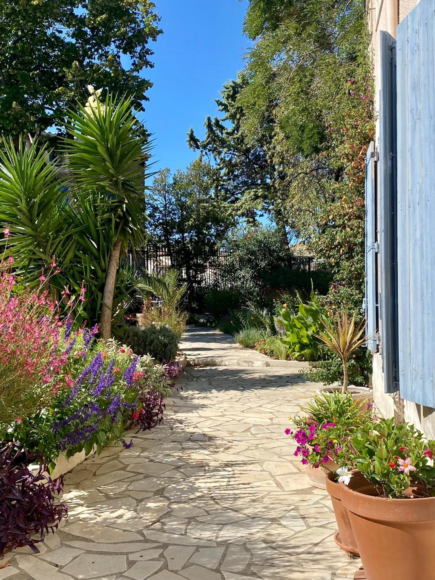 Maison Du Midi, 2 Gites De Charme Ginestas Exterior photo